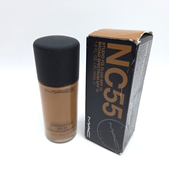 MAC Cosmetics Studio Fix Fluid SPF 15 Foundation 1.0 fl. oz / 30 mL NC55‎ - Picture 1 of 3